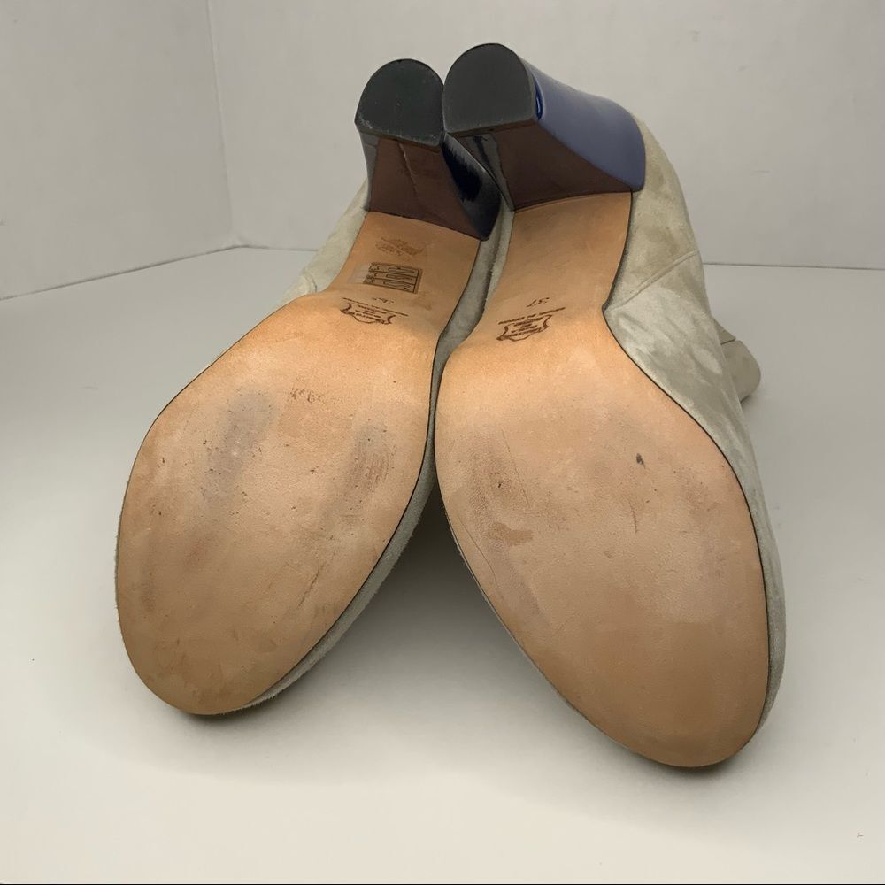 CARVEN high heel suede booties. - Picture 10 of 12